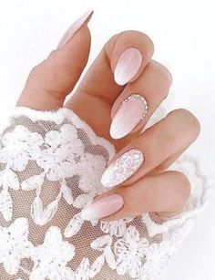 diseño uñas novia