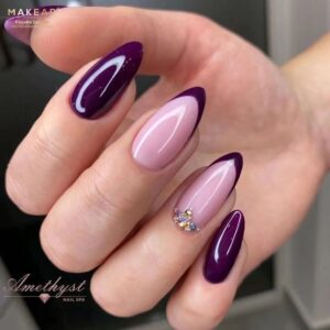 uñas francesa violeta