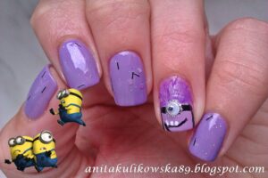 manicura minions lila