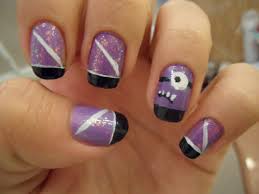 manicura minions morados