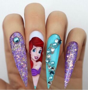 manicura uñas pico de ariel