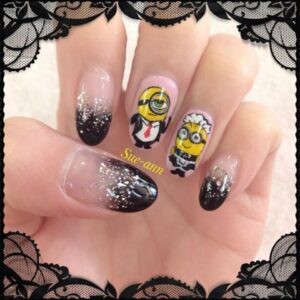 uñas criados minions